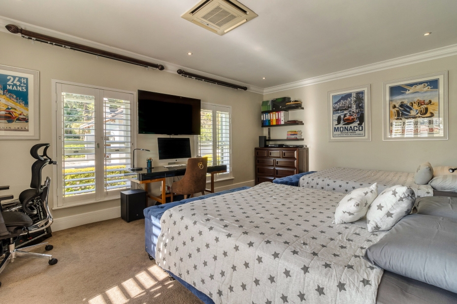 9 Bedroom Property for Sale in Parel Vallei Western Cape